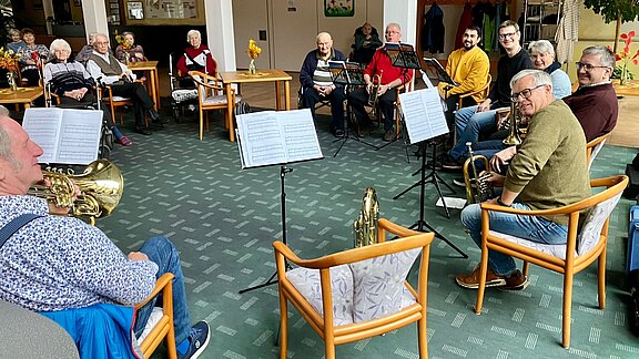 Heinz__Ständchen_AWO_2024-11-10_um_11.42.35_b7f399f2.jpg 