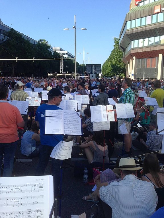 2015-06_03-07_-_Deutscher_Evangelischer_Kirchentag_Stuttgart__1_.JPG 